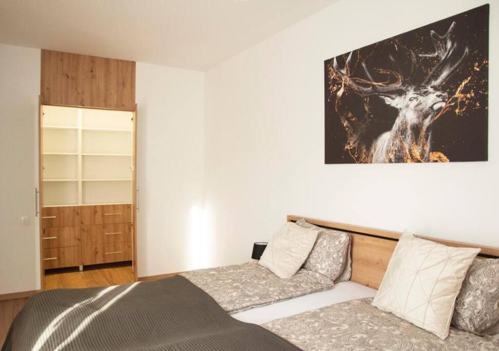 5 Dream Apartment 5 Cu Parcare Privata Орадеа Екстериор снимка