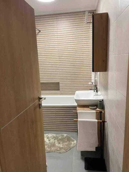 5 Dream Apartment 5 Cu Parcare Privata Орадеа Екстериор снимка